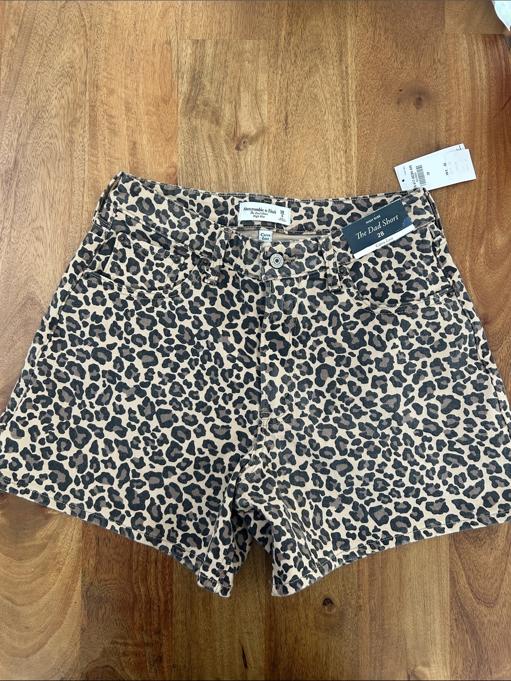 Abercrombie & Fitch the dad short high rise